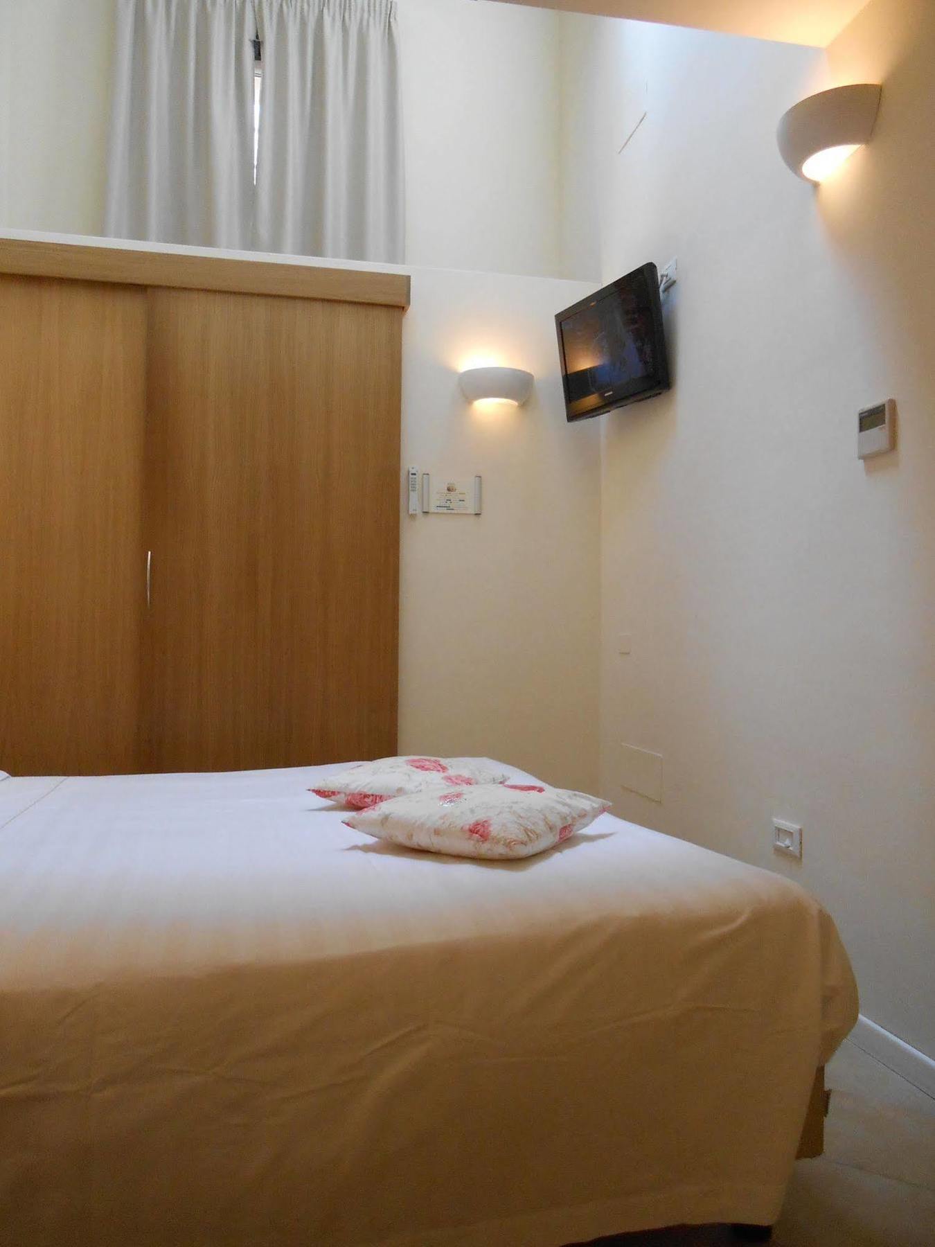 Hotel Atlantic Bologna Ngoại thất bức ảnh